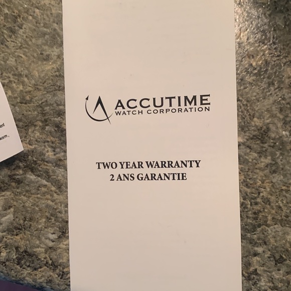 BNWT Accutime Thermometer LED Touchscreen Watch in Camo (comes with mask) unisex - Picture 8 of 8